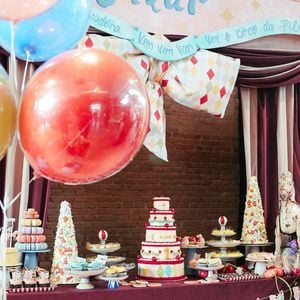 A mesa do bolo do aniversário de Pilar, filha de Fernanda Paes Leme e Victor Sampaio