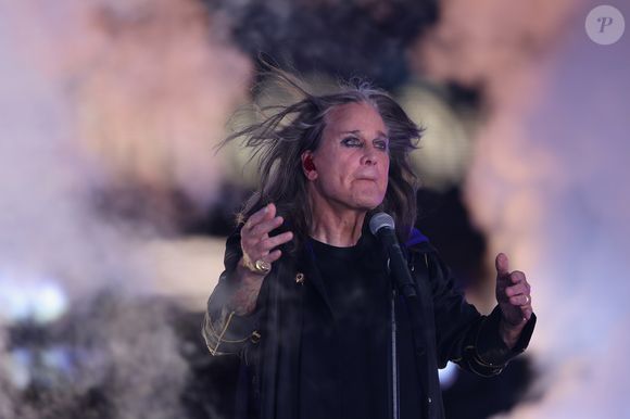 Ozzy Osbourne publicou texto sobre velório na coluna ‘Dear Ozzy’, que assinava na revista inglesa The Times of London