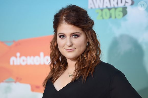 A cantora de "Been Like This" se "desafiou" a perder peso gradualmente e perdeu 27 kg após dar à luz seu primeiro filho.