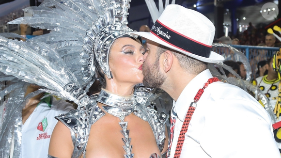 Paolla Oliveira e Diogo Nogueira em foto durante o carnaval 2023