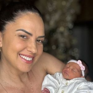 Clara, filha de Graciele Lacerda e Zezé Di Camargo, nasceu no Natal de 2024.