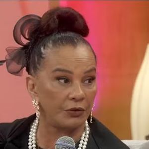 Web reage sem filtro: internautas detonam anúncio de Solange Couto e classificam apresentação como 'mal feita' e 'sem sal'