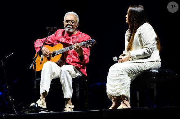 Gilberto Gil está apresentando em SP a turnê do show 'Tempo Rei'