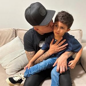 Felipe Araújo revelou que o diagnóstico de autismo do filho Miguel foi um passo para romper o preconceito e acolher a diversidade