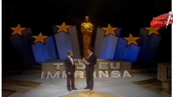 Silvio Santos entregou Troféu Imprensa a Ronald Golias
