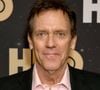 Hugh Laurie ficou eternizado como Gregory House, o médico brilhante e sarcástico da série House, encerrada em maio de 2012. Agora, aos 67 anos, o ator britânico integra o elenco de Legacy of Spies, produção que o coloca no centro de uma trama de espionagem