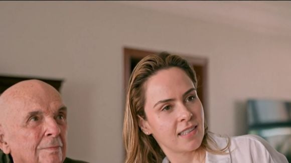 'Pai de Ana Paula Renault está...': após internação às pressas aos 96 anos e perto da final do 'BBB 26', equipe atualiza estado de saúde do ex-deputado Gerardo Renault