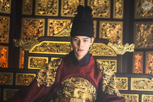 Com 10 episódios lançados até o momento, o dorama já teve 32 milhões de telespectadores no total