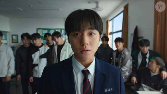 'Classe dos Heróis Fracos' é um dorama de duas temporadas lançado originalmente em 2022