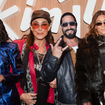 Rock in... frio: couro, casaco de pelo, sobreposição, Iza, Renato Góes, Cristiane Torloni, Flávia Alessandra e mais famosos apostam em looks de inverno no 4º dia do festival; veja +30 fotos!
