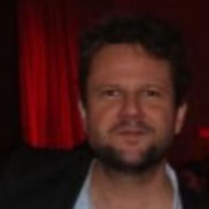 Neste sábado, Selton Mello, protagonista da série, anunciou a morte de seu pai, Dalton Mello, aos 84 anos.