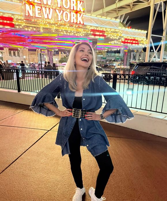 Antonia Fontenelle: ‘Eu já fiz isso e vou repetir: eu quero me desculpar com o Murilo e olha que eu nunca faço isso, mas diante de tudo que eu tenho visto...’