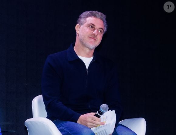 Luciano Huck falou sobre o medo de morrer e deixar os dois filhos pequenos no artigo ‘Pensamentos quase póstumos’