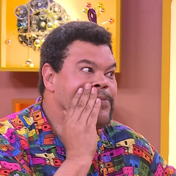 No Bate-Papo BBB, Babu Santana fala sobre comparações com Karol Conká