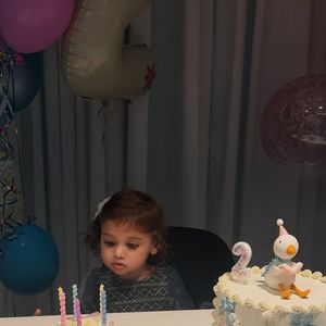 Neymar é pai de Helena, fruto de um relacionamento passageiro com a modelo Amanda Kimberlly