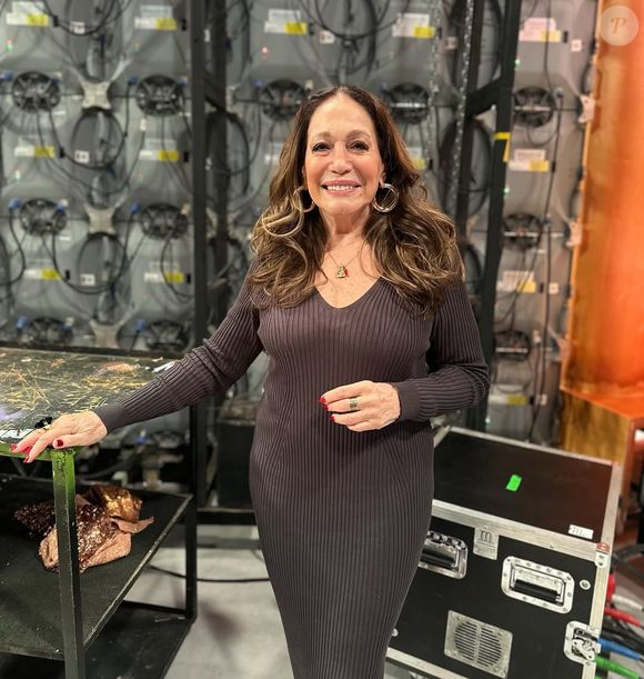 Susana Vieira participou do ‘Encontro com Patrícia Poeta’ e disparou comentários ácidos sobre o ‘BBB 26’