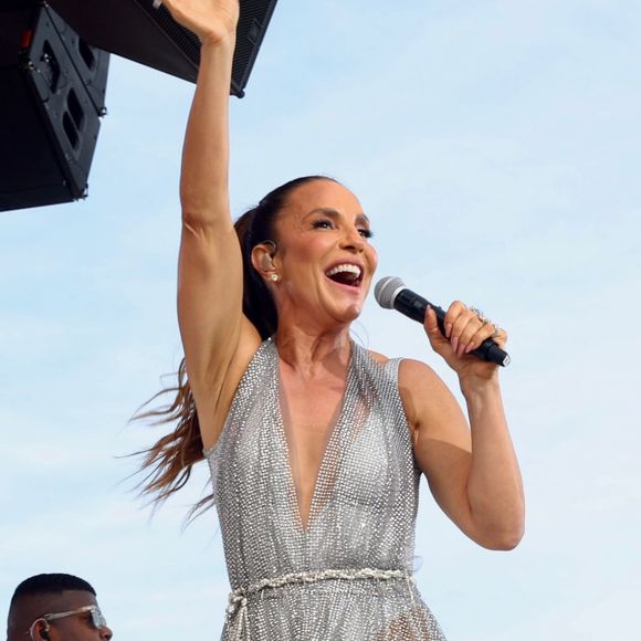 Ivete Sangalo engatou namoros com um dançarino e um empresário nos meses após a separação