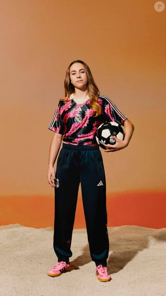 A colaboração entre Adidas, Real Madrid e Farm Rio também destaca a influência brasileira na história do clube espanhol. Jogadores como Kaká e Marcelo ajudaram a construir essa trajetória ao longo das décadas, levando talento, personalidade e cultura aos torcedores de diferentes partes do mundo