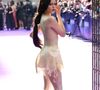 Beleza minimalista e vestido ousado: Jenna Ortega entrega estética sombria com toque de alta-costura