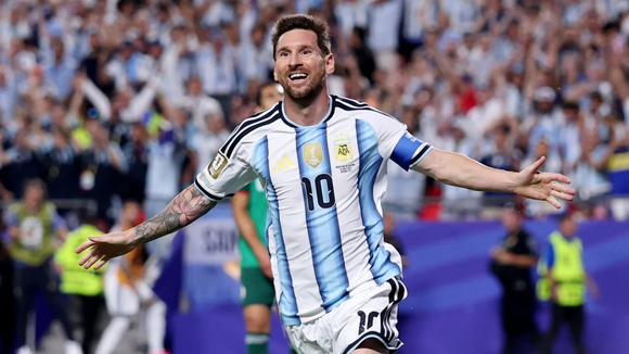 O refúgio de Messi para passar despercebido em Ibiza: uma das praias mais bonitas e tranquilas do Mediterrâneo espanhol