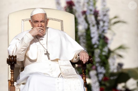 2023: Papa Francisco em mais uma audiência geral semanal na Praça de São Pedro