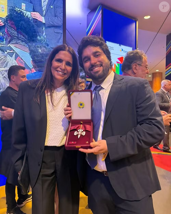 Antônio Mader Bellotto, filho caçula de Malu Mader e Tony Bellotto, virou assunto nos bastidores da política do Rio de Janeiro