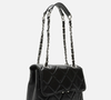 Bolsa Arezzo custa R$ 999,90