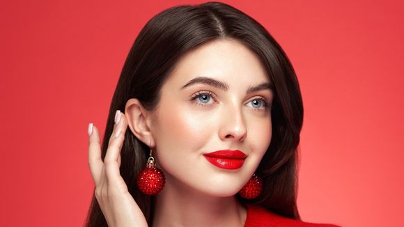 A psicologia revela as três cores que as pessoas menos inteligentes utilizam