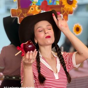 A festa junina de Larissa Manoela contou com comidas típicas