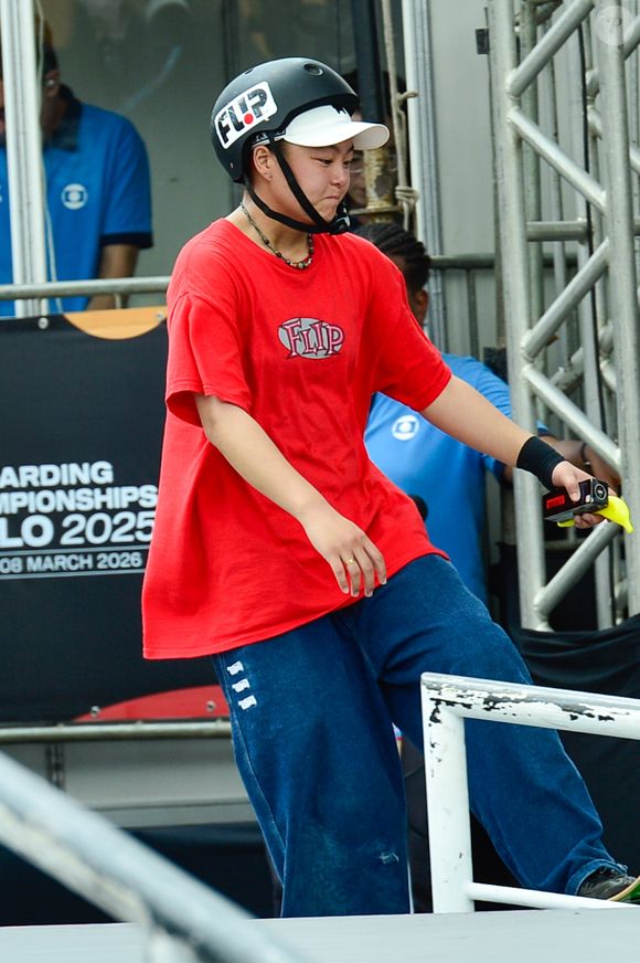 Ibuki Matsumoto, de apenas 14 anos, é a campeã mundial de skate em 2026