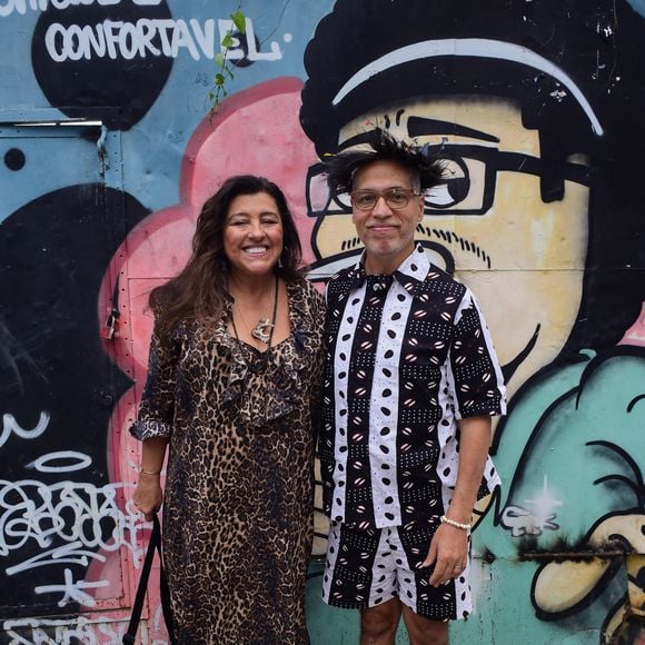 Regina Casé e Estêvão Ciavatta na festa de aniversário de Humberto Carrão