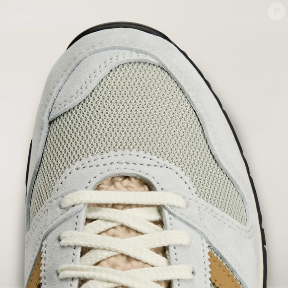 Fenômeno da temporada: Com alta procura entre amantes de moda e sneakerheads, o Adidas LONGRIDGE SPZL consolida-se como um dos lançamentos mais comentados da Adidas em 2026