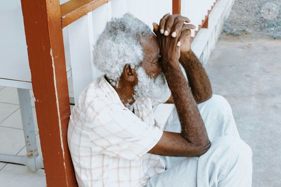 Muitas pessoas se sentem culpadas com isso, mas muitas vezes esse afastamento não é culpa de suas atitudes