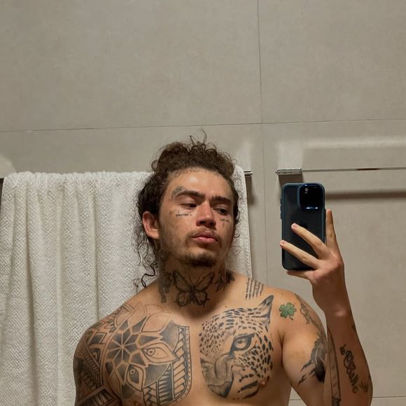 Whindersson Nunes mudou sua alimentação e começou a comer alimentos saudáveis durante o dia