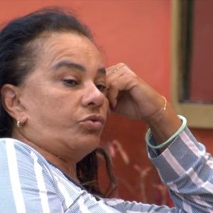 Já na área externa, em conversa com Gabriela e Chaiany, Solange disse achar que a punição foi tomada propositalmente