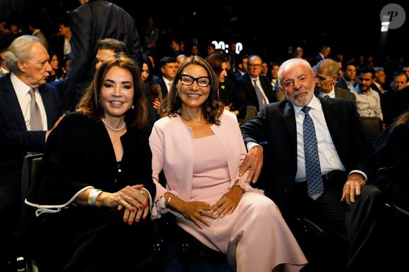 Luiz Inácio Lula da Silva, presidente do Brasil, e Janja, primeira-dama, participaram do lançamento do SBT News