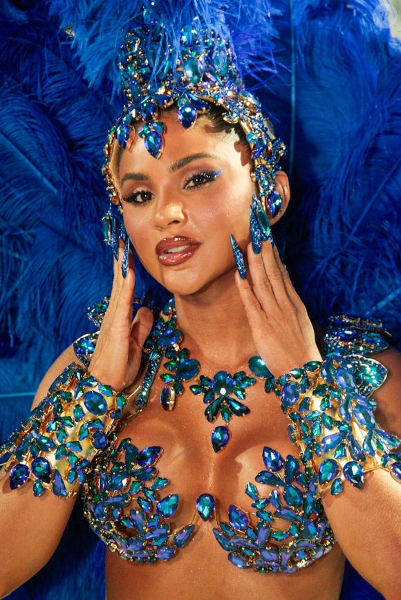 Mileide Mihaile faz sua estreia no Carnaval 2026 como rainha de bateria da Unidos da Tijuca, escola campeã em 1936, 2010, 2012 e 2014