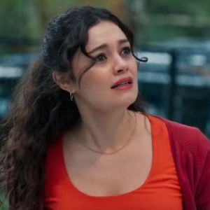 Qual é o final de Gerluce em 'Três Graças'? Desmascarada e presa por Paulinho, mocinha sofre queda humilhante e reviravolta que muda seu destino