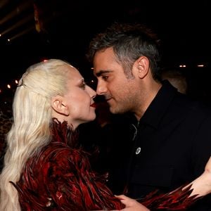 Em 2025, Lady Gaga revelou uma preocupação com a criação dos futuros filhos e afirmou que queria que eles pudessem escolher quem desejavam ser