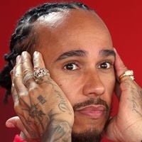 Nada de vitórias! Lewis Hamilton, sem nenhum prêmio com a Ferrari até agora, propõe importante mudança à equipe: 'Esperamos conseguir...'