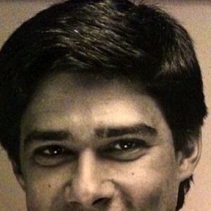 William Bonner já publicou fotos antigas em suas redes sociais e sempre brinca com sua aparência