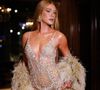 Com look transparente, Marina Ruy Barbosa voltou a participar do Baile Vogue após 7 anos de fora