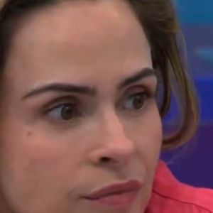 Ana Paula Renault pediu para que Milena não falasse seu posicionamento político