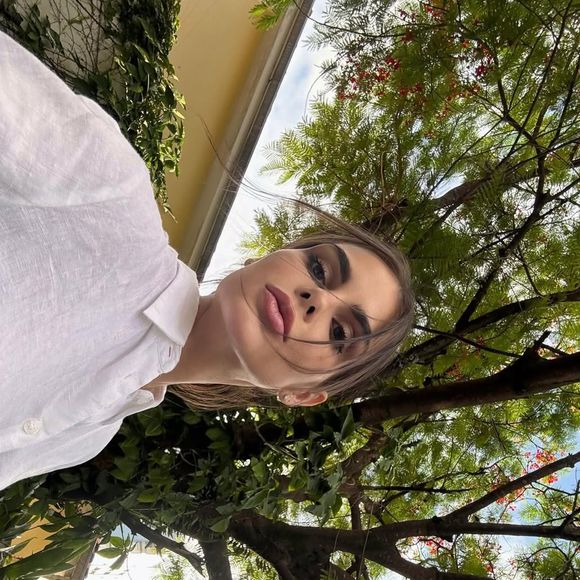 Amanda Kimberlly é muito amiga de Rafaella Santos, a quem escolheu como madrinha de Helena