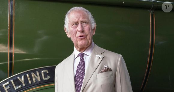 Em tratamento contra um câncer, o rei Charles III mantém uma dieta equilibrada