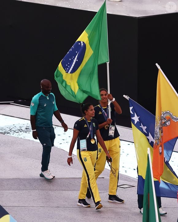Segundo um especialista em memorabilia olímpica, as Medalhas dos Jogos Olímpicos de Inverno 2026 podem chegar a 80 mil dólares (R$ 415,9 mil) em um leilão
