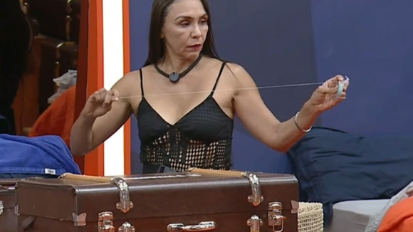 Yoná vai sair de 'A Fazenda 17' hoje (06/11)? Enquete UOL ATUALIZADA agora à noite mostra disputa ‘pau a pau’ na Roça