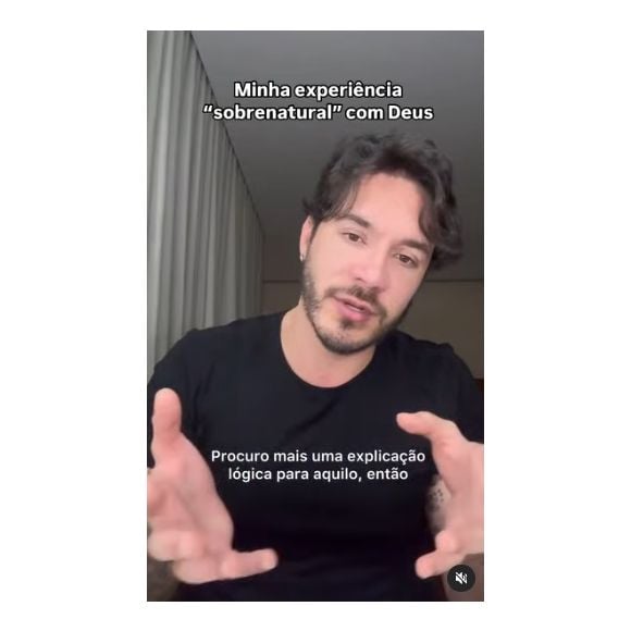 Com apenas 15 dias de vida, Ravi foi internado na unidade semi-intensiva do Hospital Albert Einstein, em São Paulo, e passou por uma cirurgia. Embora os detalhes sobre o procedimento não tenham sido divulgados, os pais informaram que o bebê foi diagnosticado com uma doença rara e grave, incomum para um bebê nascido a termo.