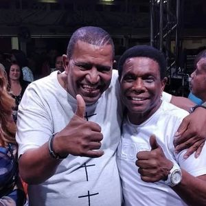 Herança do samba! Com cinco Estandartes de Ouro, Nêgo já se consagrou como um dos grandes intérpretes do Carnaval.