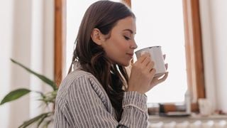 Do cappuccino ao latte: 4 perfumes da moda com aroma de café para ter uma Primavera mais aconchegante; importadas e de nicho, essas fragrâncias vão deixar sua rotina mais sofisticada